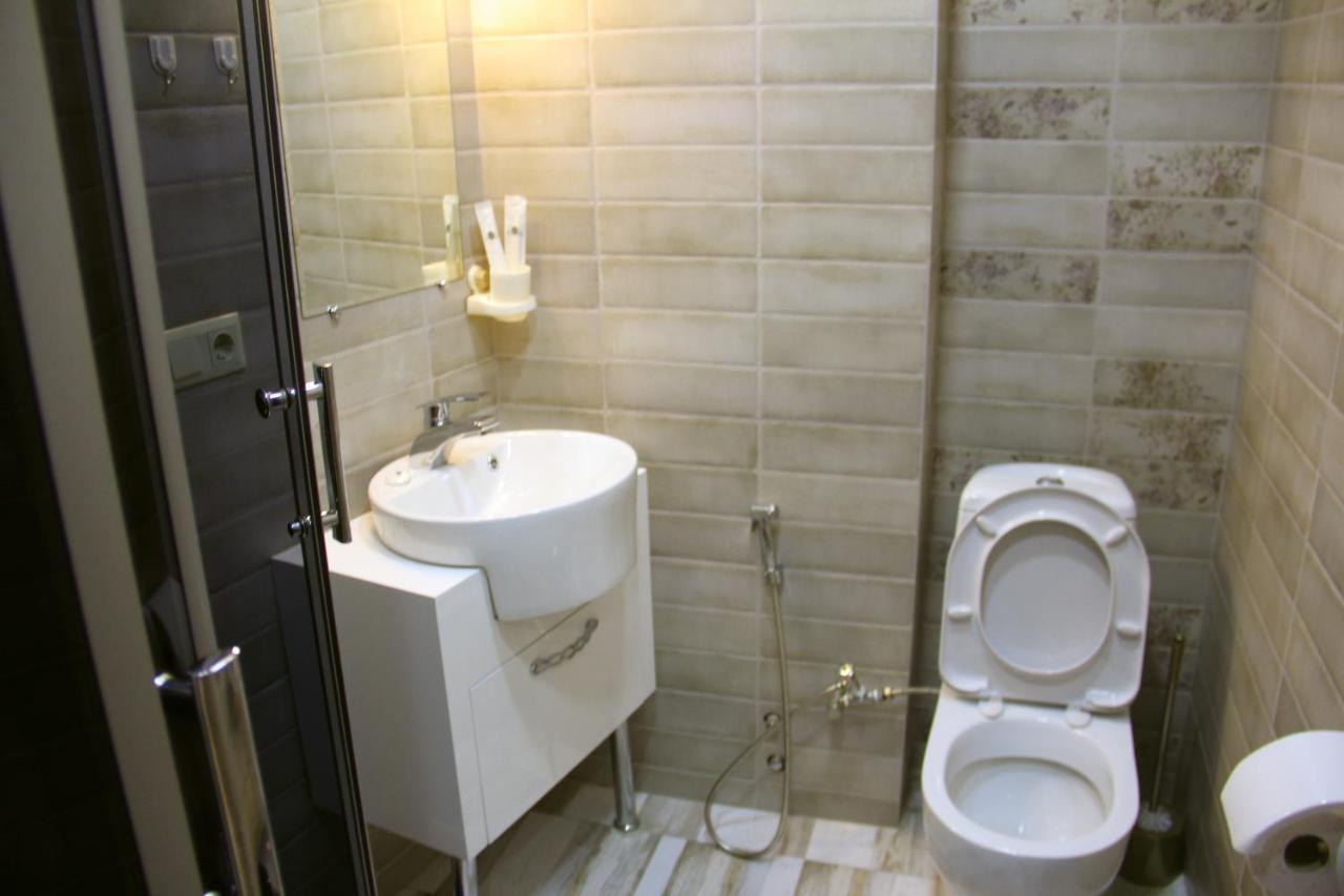 Moon Light Hotel Tbilisi Ngoại thất bức ảnh