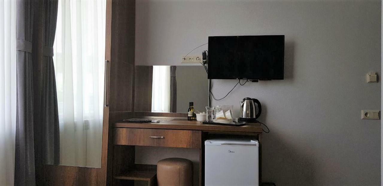 Moon Light Hotel Tbilisi Ngoại thất bức ảnh